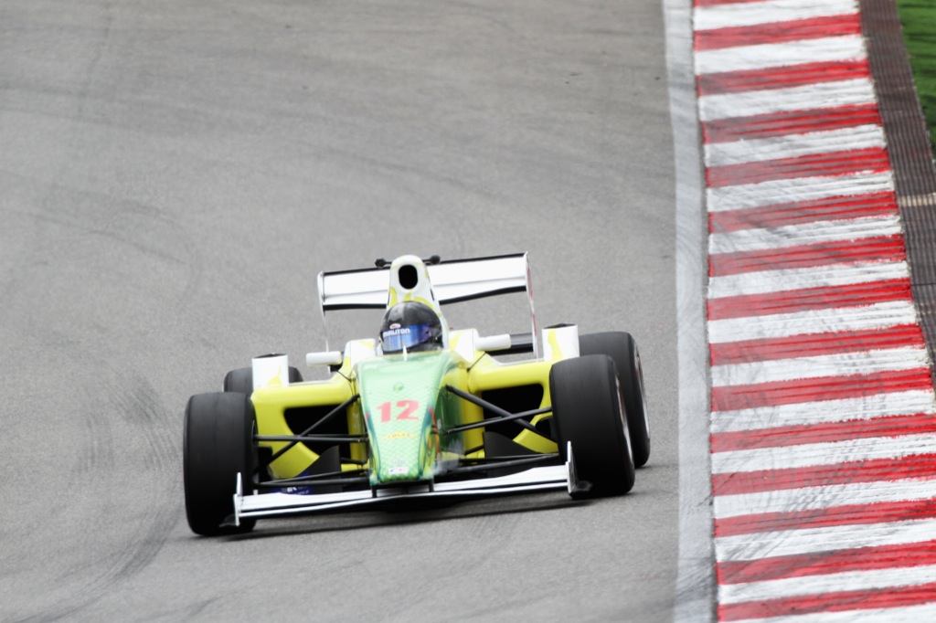 F2rd02por118