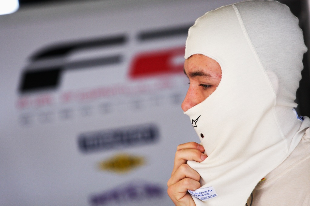 F2rd03fri126